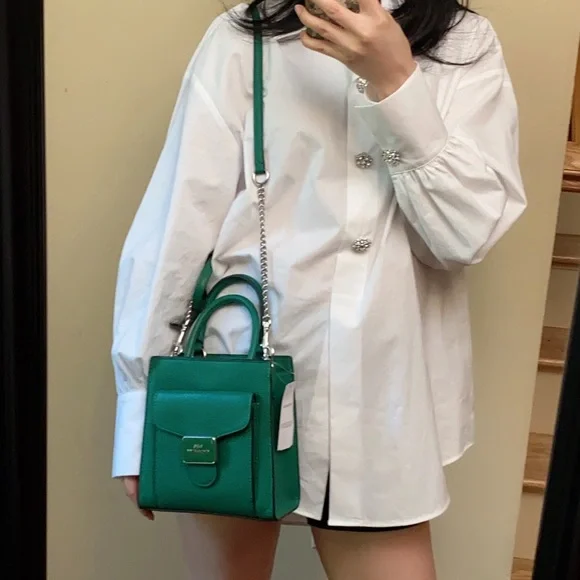 Coach Mini Pepper Crossbody- Tag is no longer attached - Picture 13 of 13